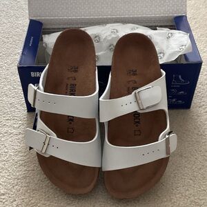 NWT Birkenstock White Arizona Double-Strap Sandals